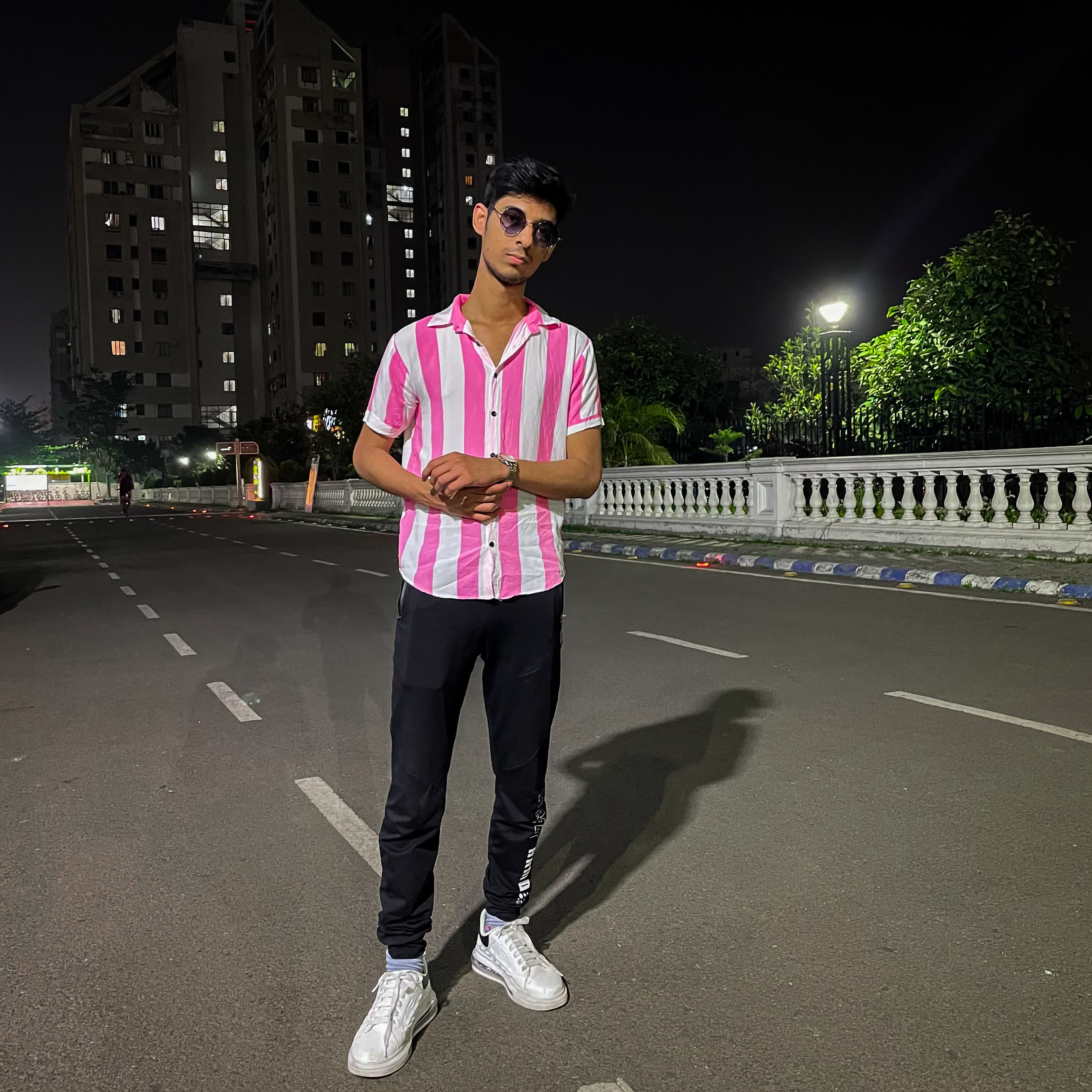 Oishik Biswas (29)